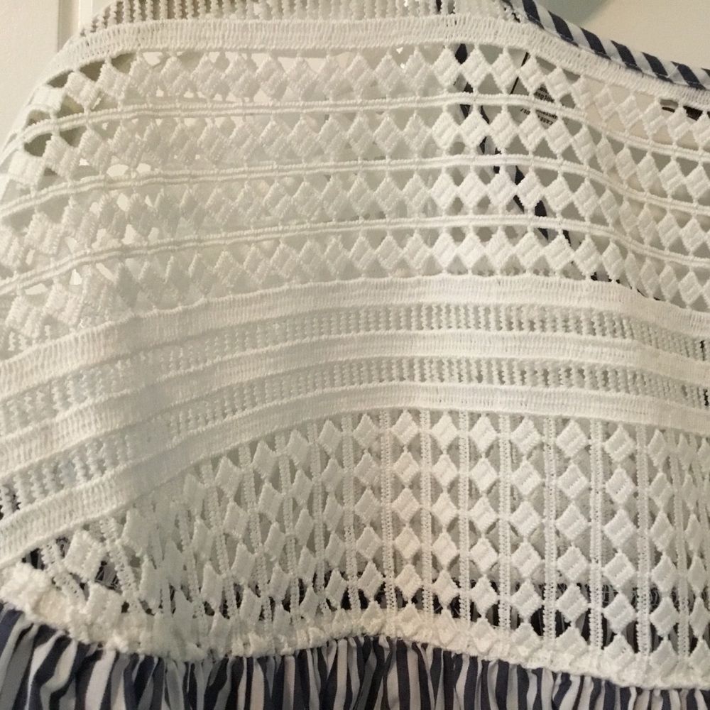 SCOTCH&SODA| Crochet Stripe Bell Sleeve Top - Picture 10 of 11